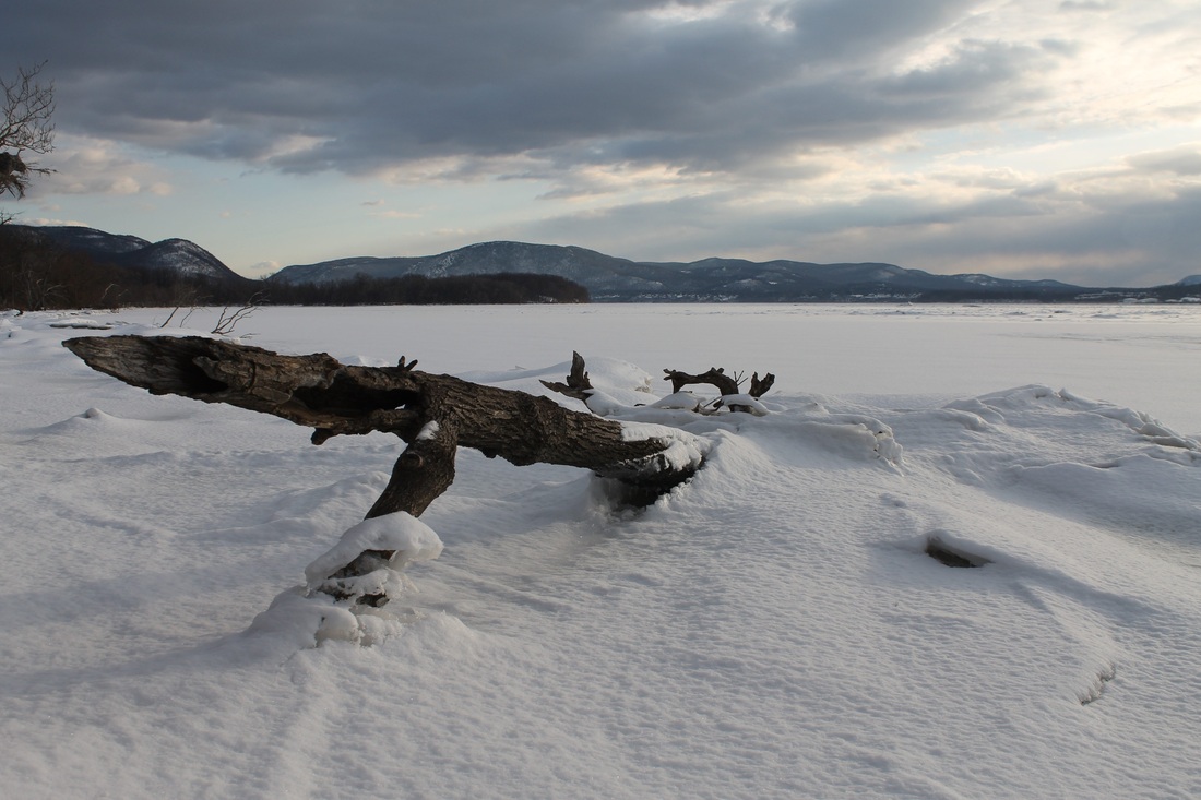 Winter view down the Hudson River, from Long Dock Park, in Beacon, New York